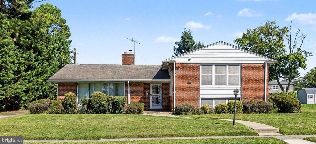 3208 HATTON RD, Baltimore, MD 21208