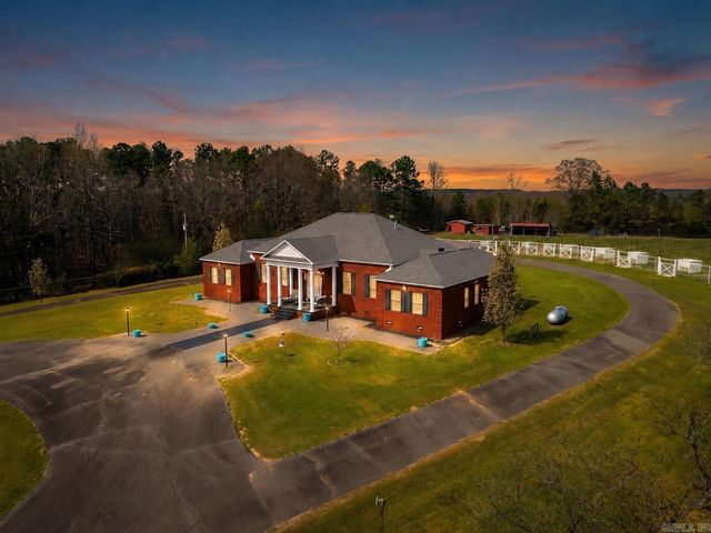 17 Ozark Drive, Greenbrier, AR 72039