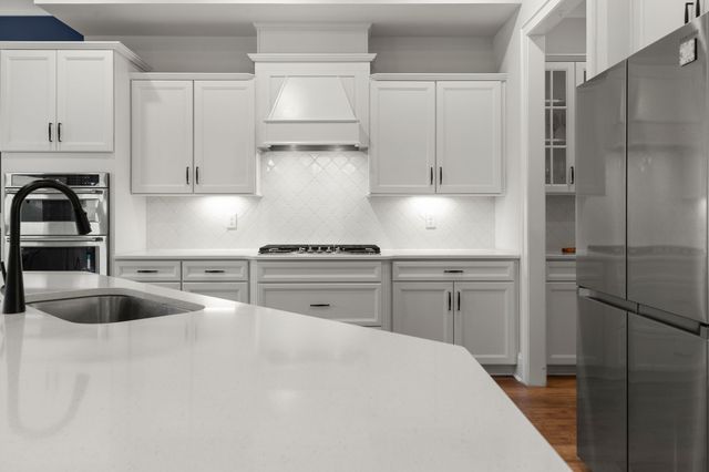 3157 Chase Point Dr, Franklin, TN 37067