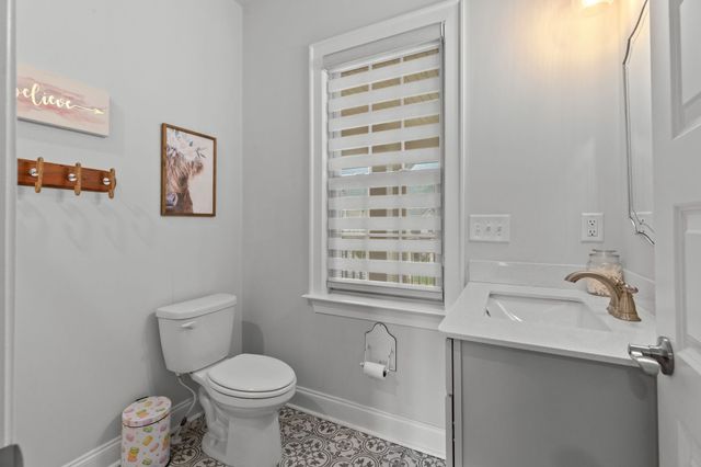 3157 Chase Point Dr, Franklin, TN 37067