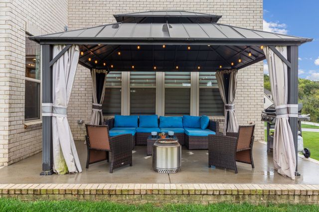 3157 Chase Point Dr, Franklin, TN 37067