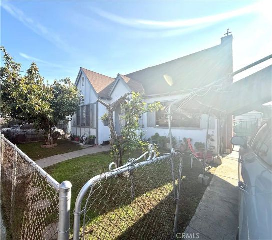 6110 Dennison Street, Los Angeles, CA 90022