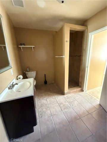 6110 Dennison Street, Los Angeles, CA 90022