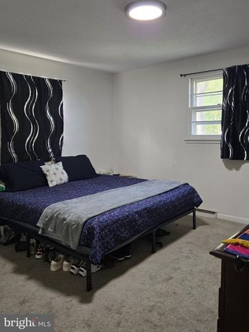 3904 CRYSTAL LN, Temple Hills, MD 20748