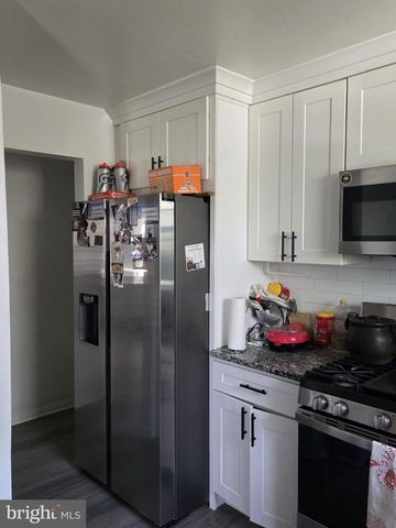 3904 CRYSTAL LN, Temple Hills, MD 20748