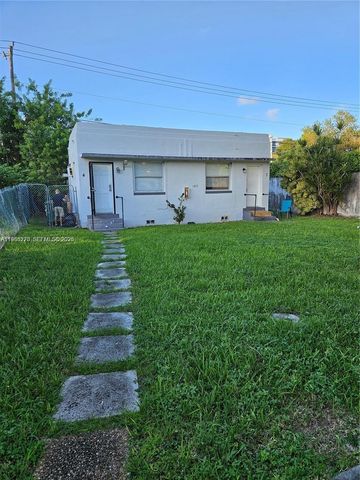 1437 NE 110th Ter 4, Miami, FL 33161