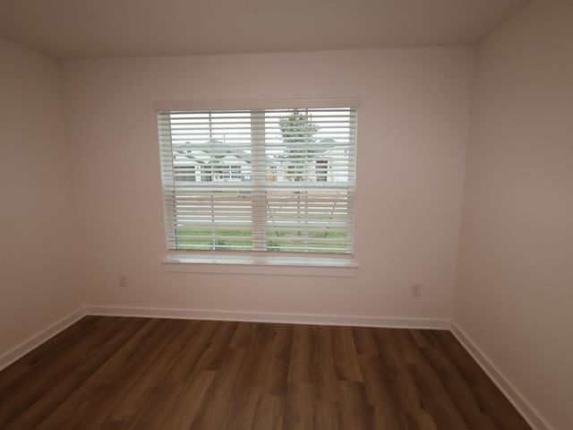 1082 Garnet Star Drive, La Marque, TX 77568