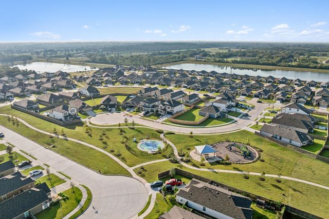 1082 Garnet Star Drive, La Marque, TX 77568