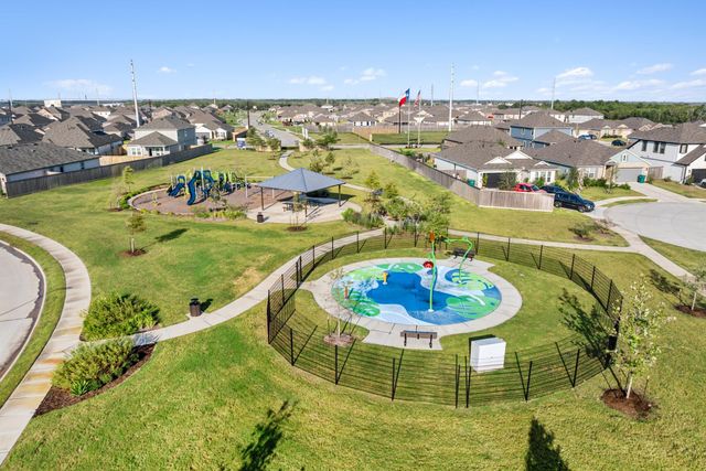 1082 Garnet Star Drive, La Marque, TX 77568