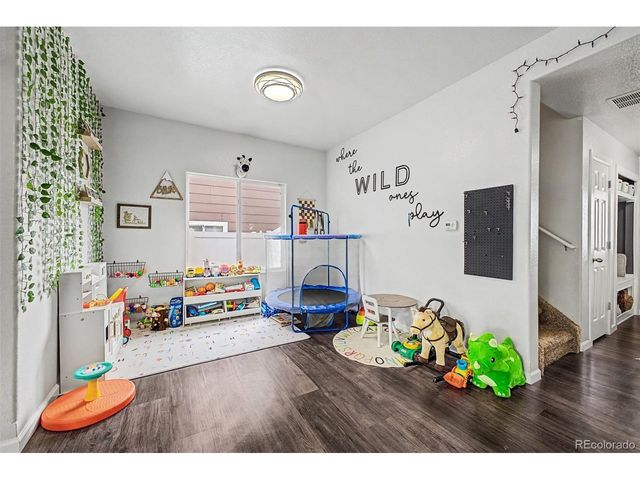 2220 Inspiration Ln, Pueblo, CO 81008