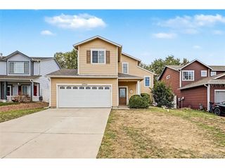 2220 Inspiration Ln, Pueblo, CO 81008