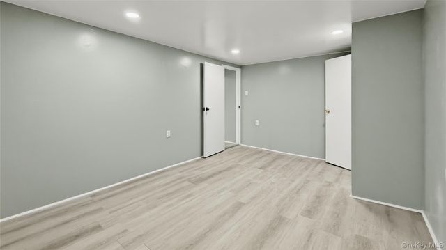 429 S 3rd Avenue, Mount Vernon, NY 10550