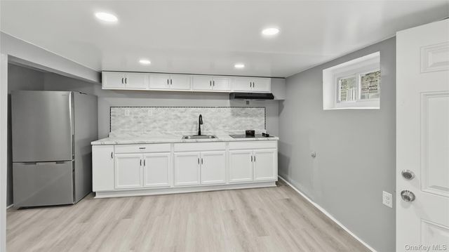 429 S 3rd Avenue, Mount Vernon, NY 10550