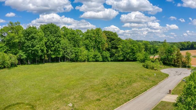 24 Port Royal Estate, Adams, TN 37010