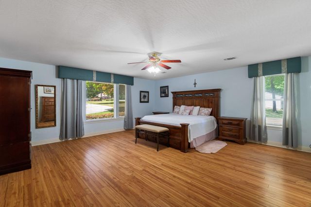 66 Serene Meadows Dr., Hattiesburg, MS 39402
