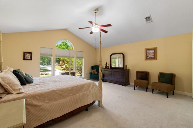 66 Serene Meadows Dr., Hattiesburg, MS 39402