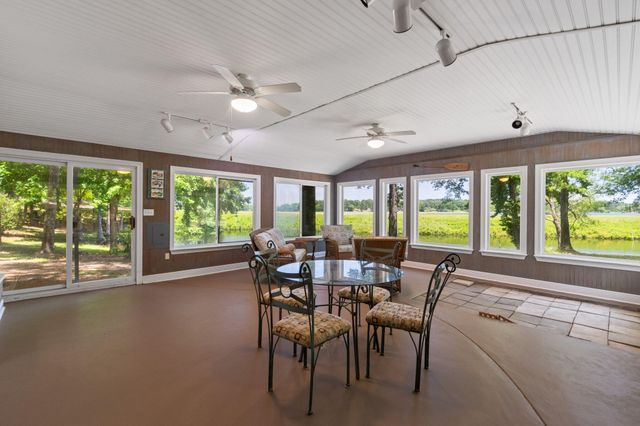 66 Serene Meadows Dr., Hattiesburg, MS 39402