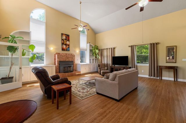 66 Serene Meadows Dr., Hattiesburg, MS 39402