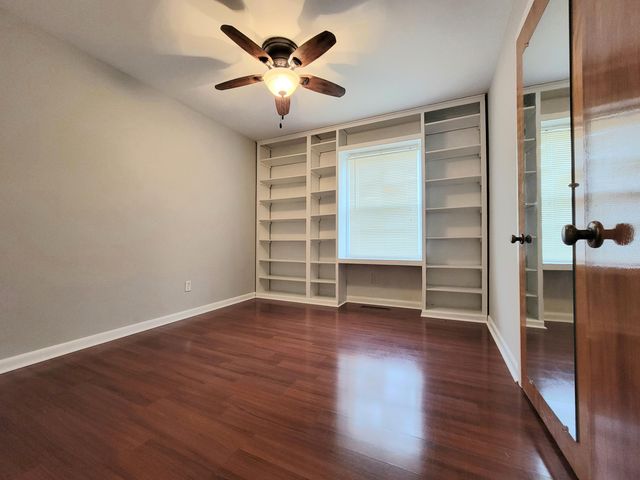 1455 Townley Drive, Lexington, KY 40511