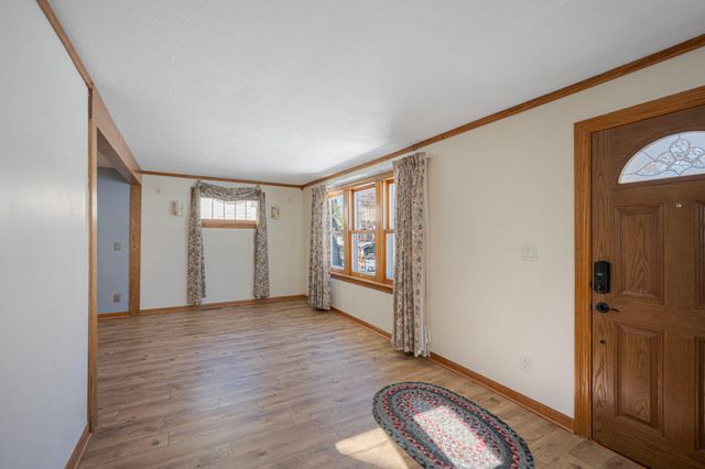 5720 43rd Avenue S, Minneapolis, MN 55417