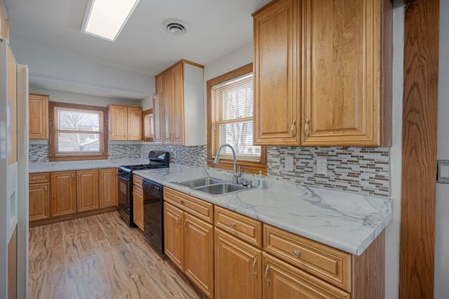 5720 43rd Avenue S, Minneapolis, MN 55417