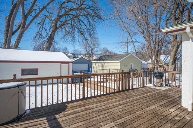 5720 43rd Avenue S, Minneapolis, MN 55417
