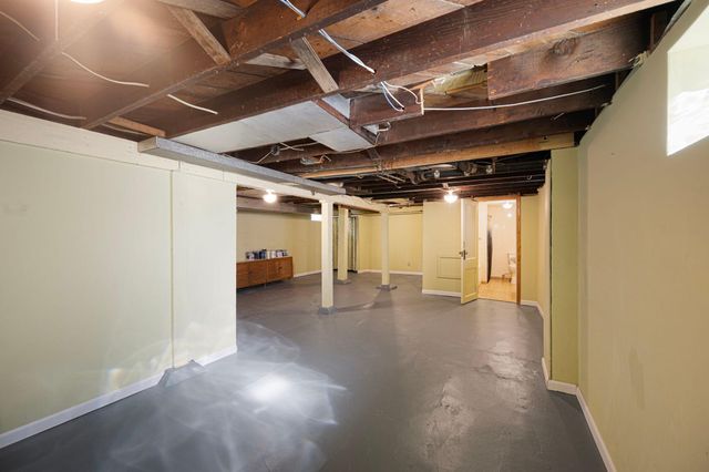 5720 43rd Avenue S, Minneapolis, MN 55417