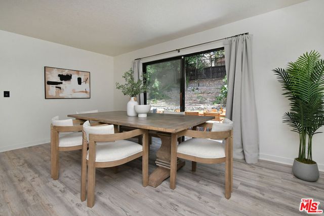 22522 Avenue San Luis, Woodland Hills, CA 91364