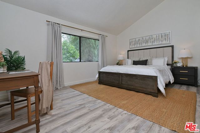 22522 Avenue San Luis, Woodland Hills, CA 91364