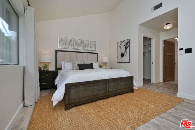 22522 Avenue San Luis, Woodland Hills, CA 91364