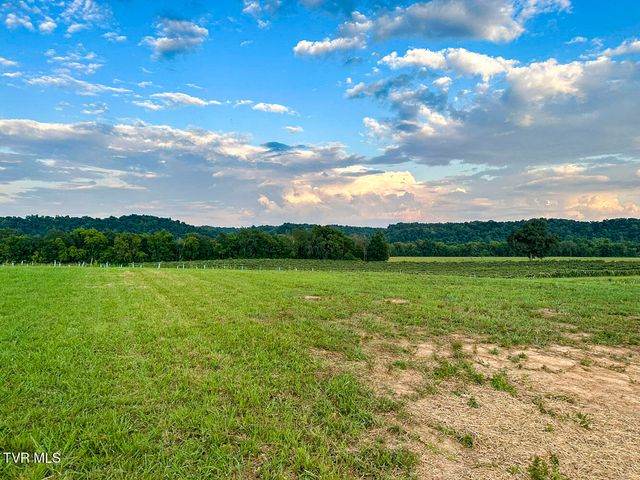 1555 River Path Path, Morristown, TN 37813