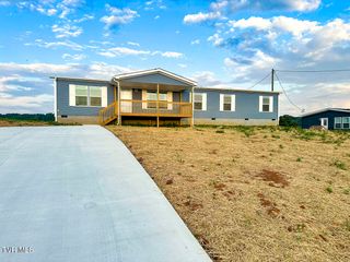 1555 River Path Path, Morristown, TN 37813