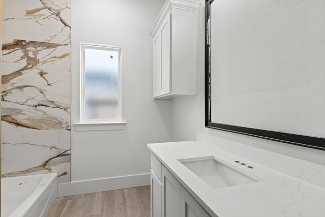 5312 Brown Heart Ln, Midland, TX 79707