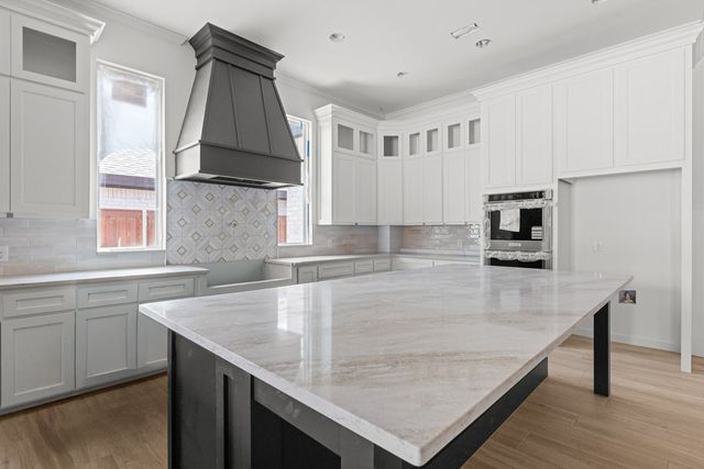 5312 Brown Heart Ln, Midland, TX 79707