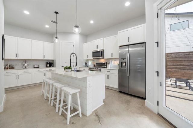 1306 E 3rd ST 1, Austin, TX 78702