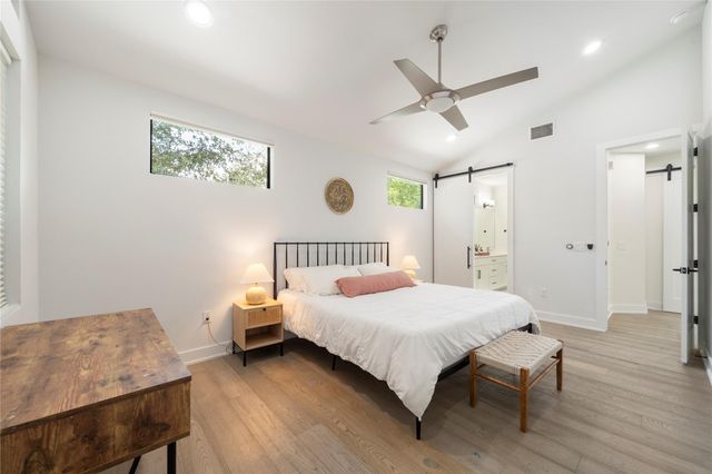 1306 E 3rd ST 1, Austin, TX 78702