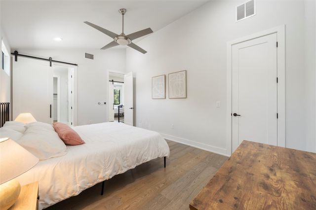 1306 E 3rd ST 1, Austin, TX 78702