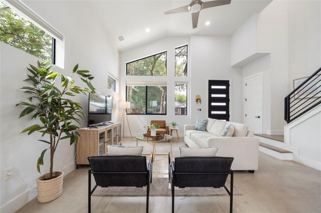 1306 E 3rd ST 1, Austin, TX 78702