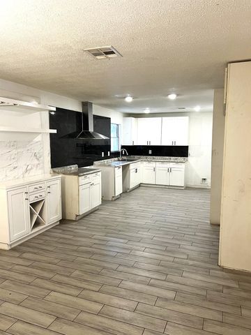 807 Turney Drive, Houston, TX 77038