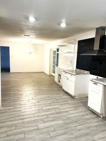 807 Turney Drive, Houston, TX 77038