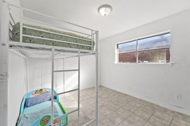 807 Turney Drive, Houston, TX 77038