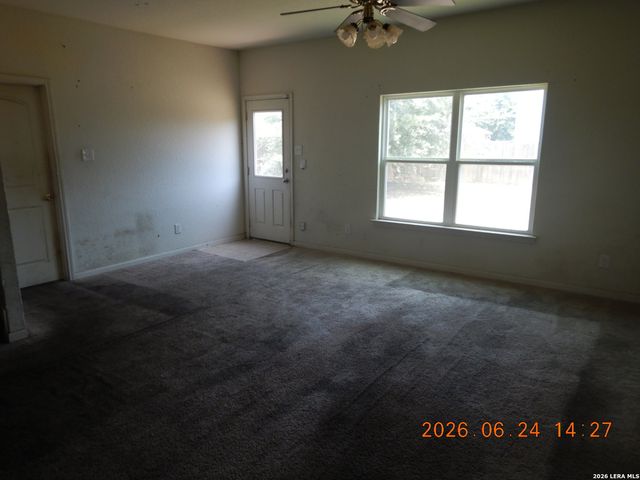 6010 Pleasant Lake, San Antonio, TX 78222