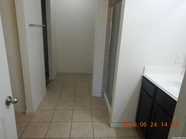 6010 Pleasant Lake, San Antonio, TX 78222