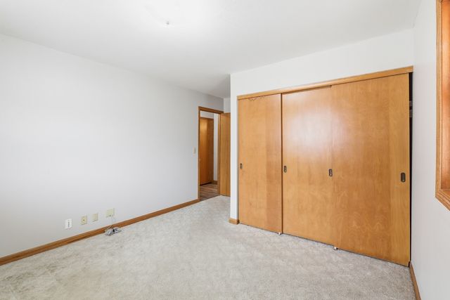 305 Independence Street, Pella, IA 50219