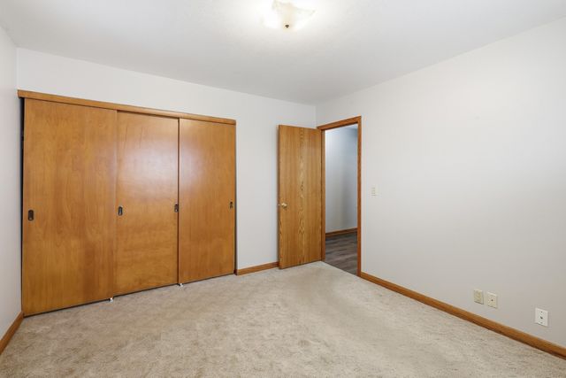 305 Independence Street, Pella, IA 50219