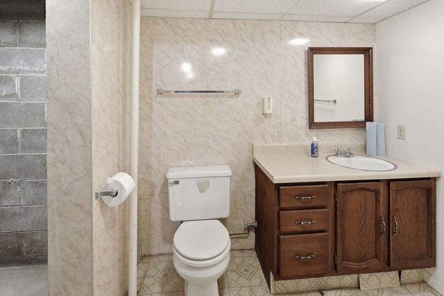 305 Independence Street, Pella, IA 50219