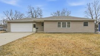 305 Independence Street, Pella, IA 50219