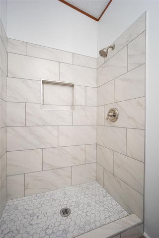 20401 Misty Glen Drive, Newalla, OK 74857