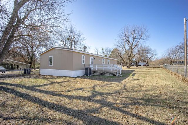 20401 Misty Glen Drive, Newalla, OK 74857