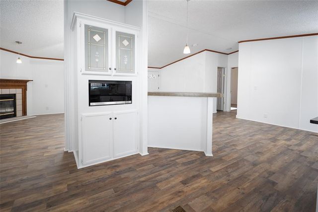 20401 Misty Glen Drive, Newalla, OK 74857